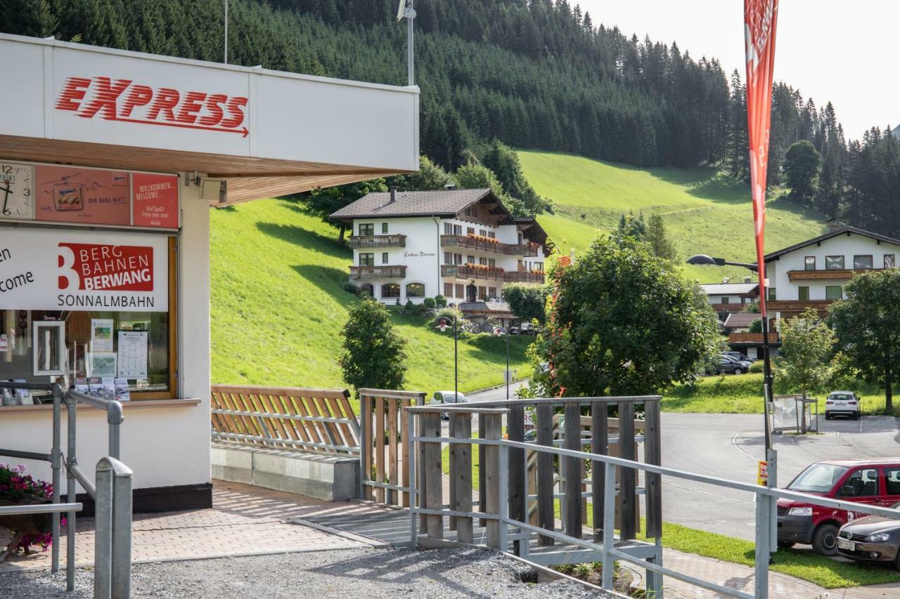 Landhaus Panorama Berwang Buitenkant foto